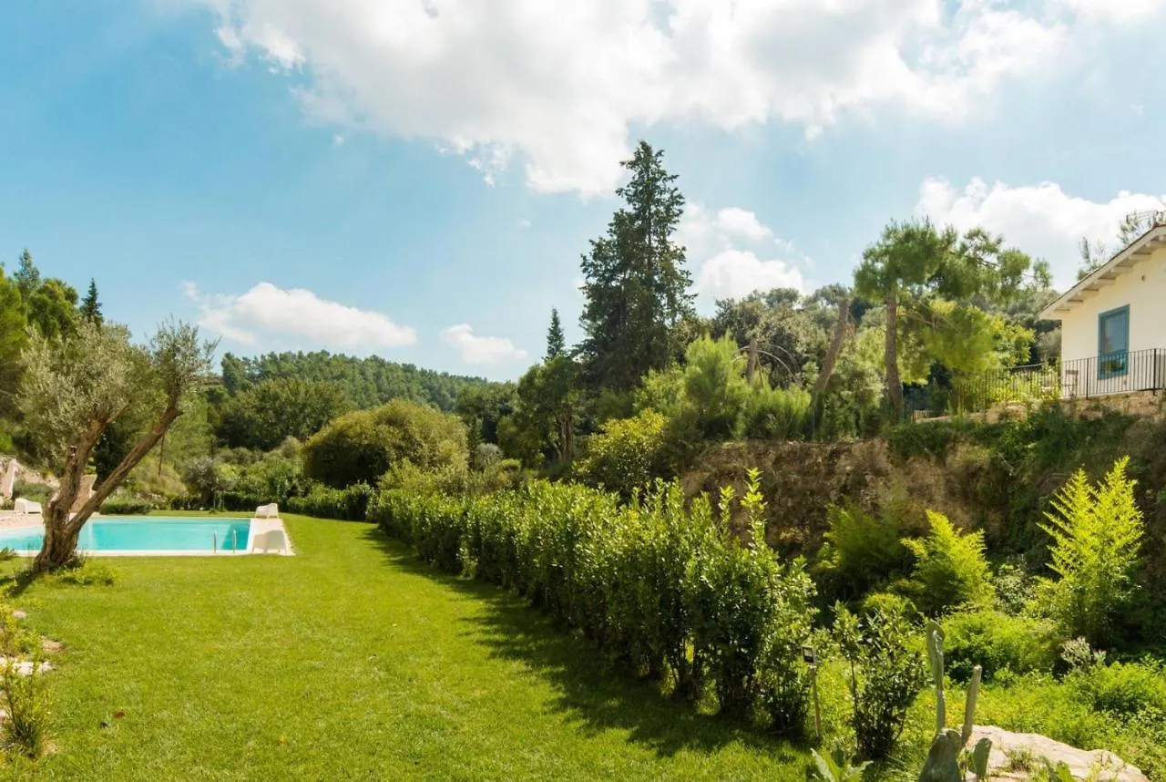 Locanda Angelica Giarratana 0*,